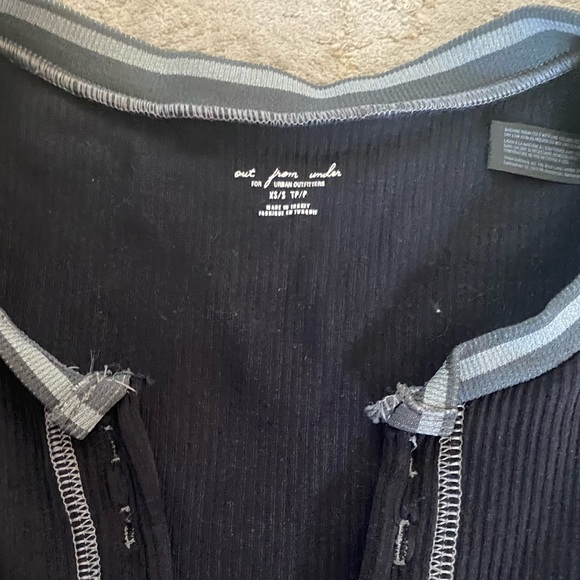 Black size xs urban out fitters crop top - Picture 3 of 6
